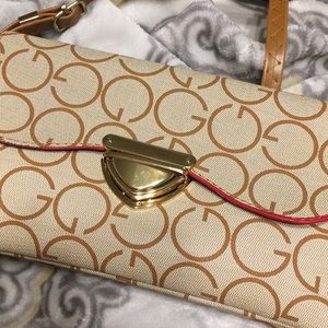 Tan shoulder bag